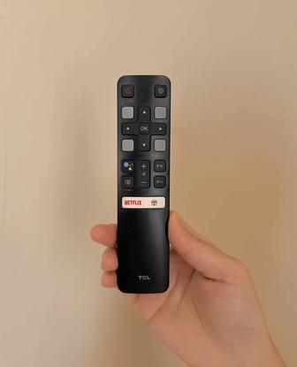 Продам оригинальный пульт от телевизора TCL!