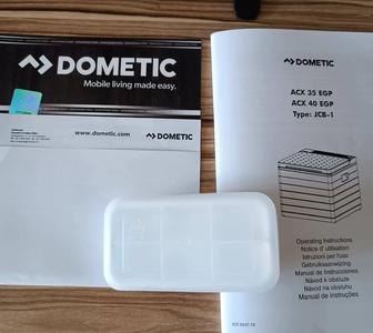 Автомобильный холодильник WAECO -DOMETIC на газу