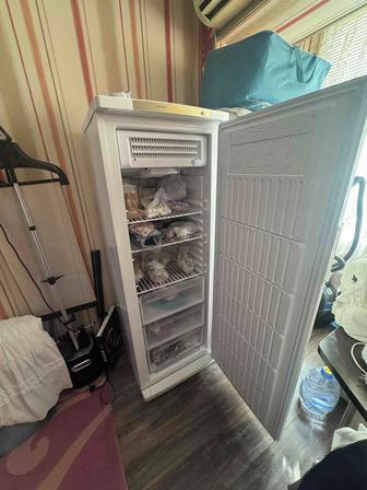 Продам морозильную камеру в отличном состоянии. Продается в связи с переезд