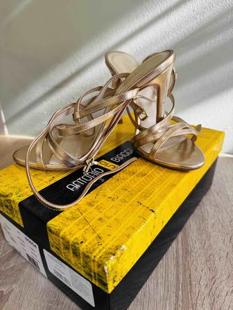 Босоножки Antonio Biaggi