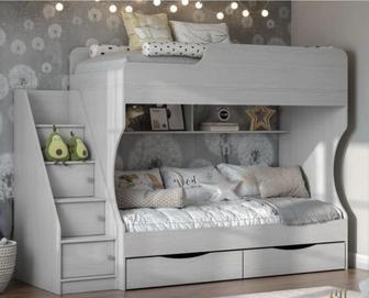 Двухъярусная кровать детская