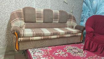 Диван и два кресла