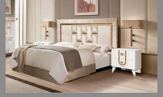 Кровать с матрасом