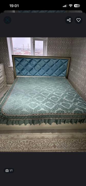 Спальный кровать