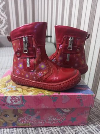 Продам сапоги осень на девочку