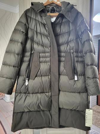 Продам зимнюю куртку женскую