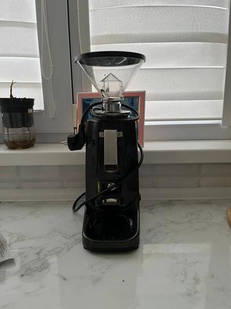 Кофе машина , и оборудование для кофейня