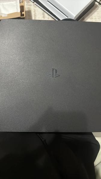 Плейстейшн 4