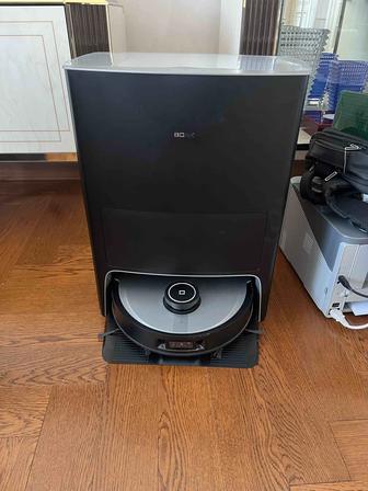 Робот-пылесос BORK V830, серебристый