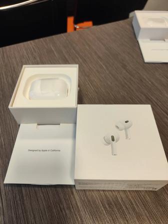 AirPods premium