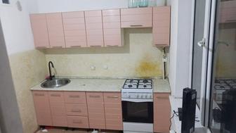 Кухонный гарнитур с мойкой