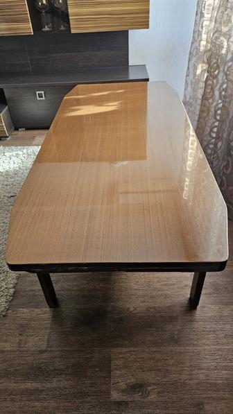 Стол журнальный