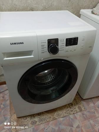Продам стиральную машину