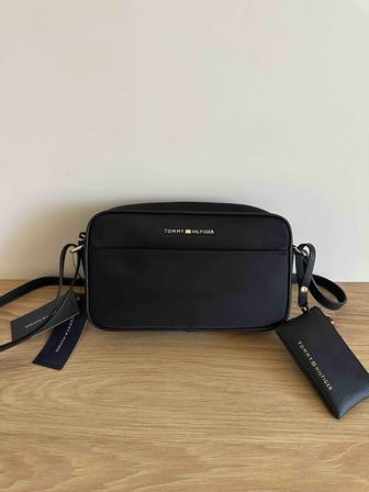 Кроссбоди Tommy Hilfiger