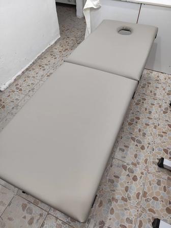 Массажный стол
