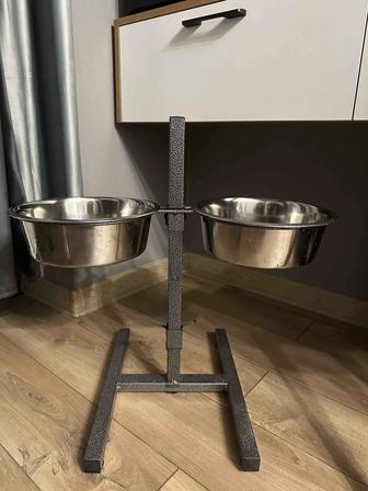 Миска для собак на подставке