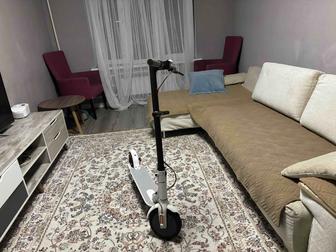 Продам Электросамокат Xiaomi m365 отличный для.езды по городу