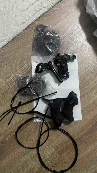 Продам групсет Shimano Tourney 7 скоростей (полный комплект)