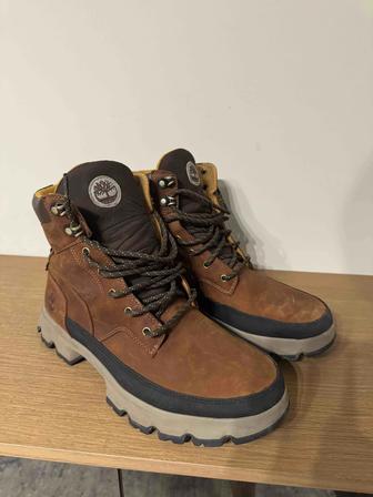 Продам мужские ботинки TIMBERLAND