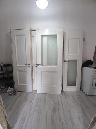 Продам двери белые 6шт