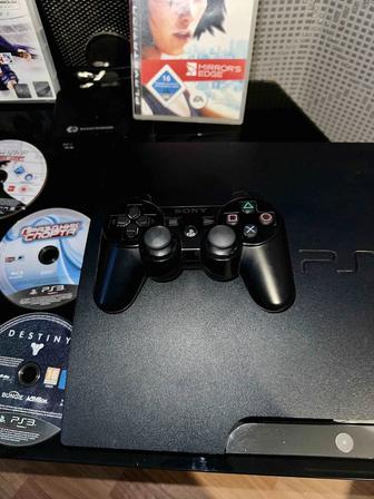 PlayStation 3 slim с 9 дисками