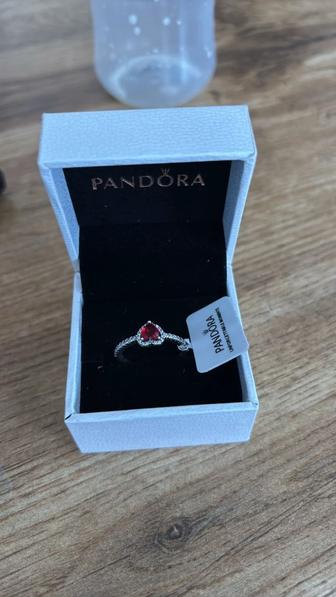 Pandora кольцо