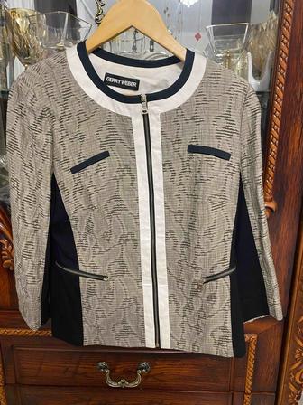 Красивый пиджак