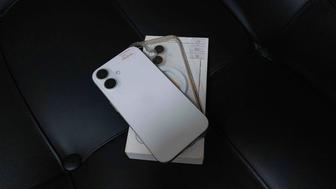 iPhone 16