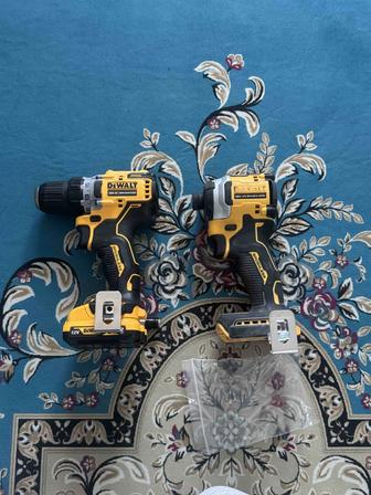 Продам dewalt винтоверт dcf 850
