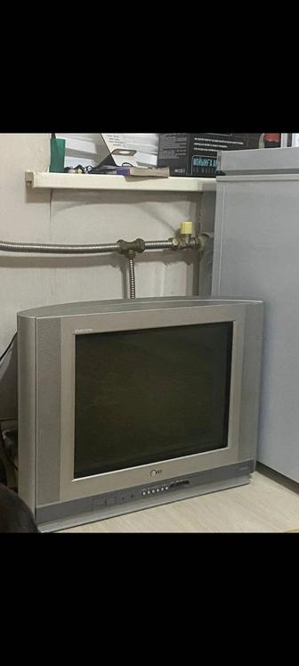 Продам телевизор LG