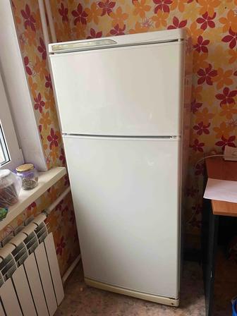 Холодильник Stinol продается