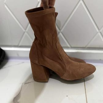 Женские замшевые сапоги Stuart Weitzman, размер 35 36