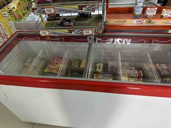 Продам морозильник витринный