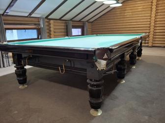 Бильярдный стол