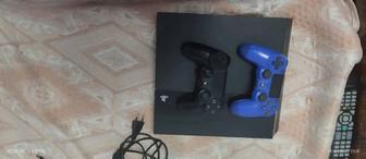 Продам приставку sony playstation 4