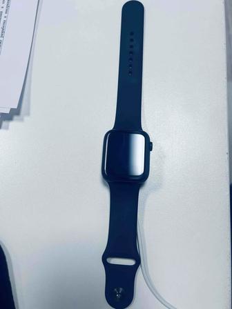 Продам Apple Watch SE 2gen, (2023)