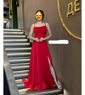 Вечерние платья