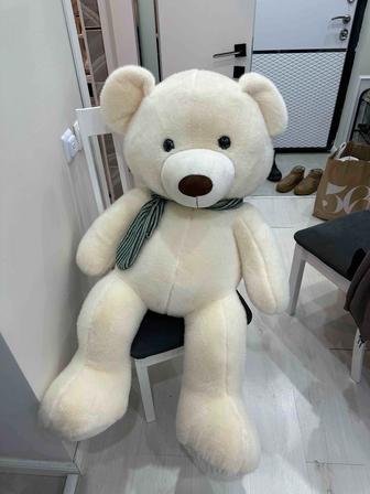 Игрушечный медведь