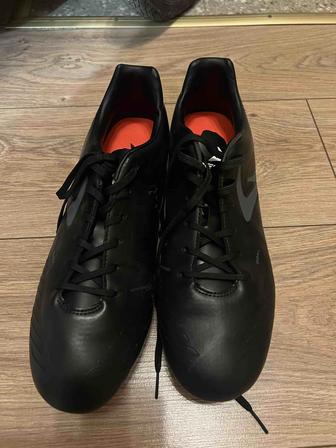 Новые футбольные бутсы Demix 43-44р