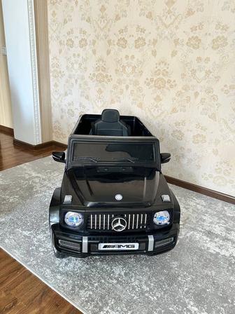 Электромобиль детский