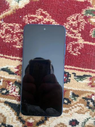 Срочно продаю торг есть Редми 10 64 гб в хорошем состоянии