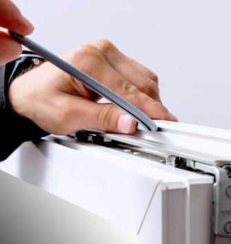 Москитные сетки и ремонт окон решетки