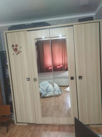Продам шкаф хорошее состояние