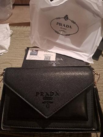 Сумка PRADA, новая в коробке.