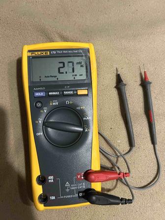 FLUKE 179 мультиметр цифровой