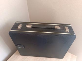 Продам фотоувеличитель (комплект)