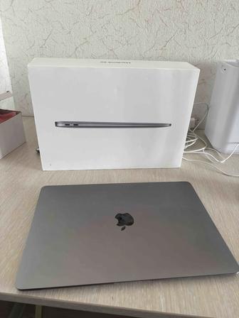 MacBook Air M1