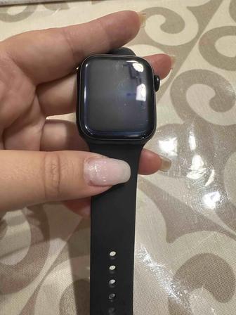 Продам Apple Watch 8 series 41 мм