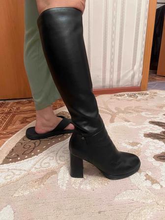 Продаю сапоги