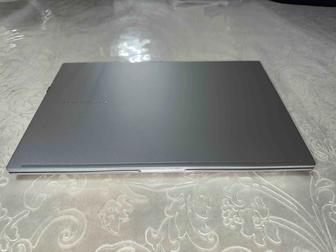 Asus VivoBook 14 / Ноутбук Asus